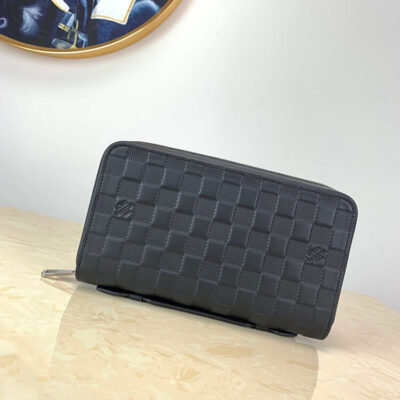 Alternative view of LV Zippy XL Wallet