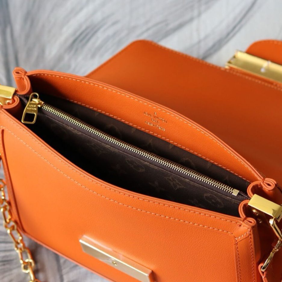 LV Dauphine Soft MM - Image 4