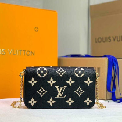 Alternative view of Louis Vuitton Felicie pochette bag