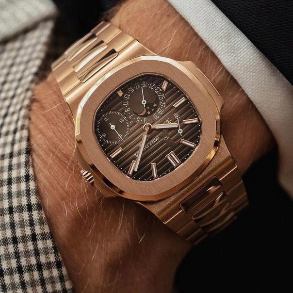 5712/1R Patek Philippe- NAUTILUS(AAAAA version) - Image 14