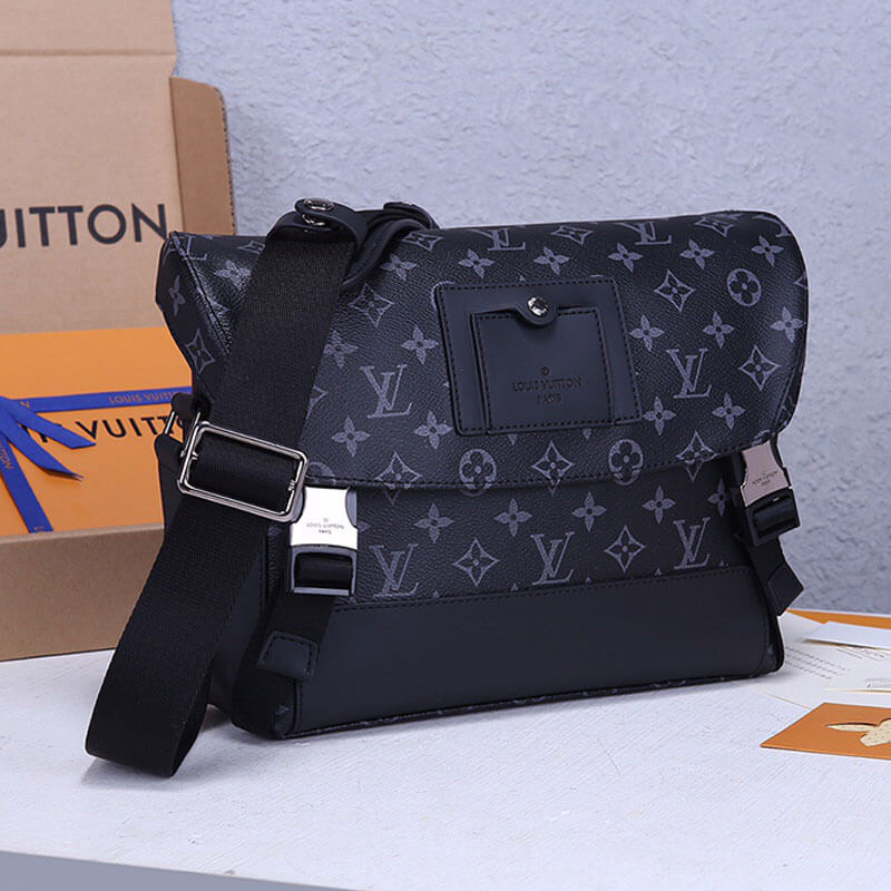 LV Messenger PM Voyager Bag - Image 5
