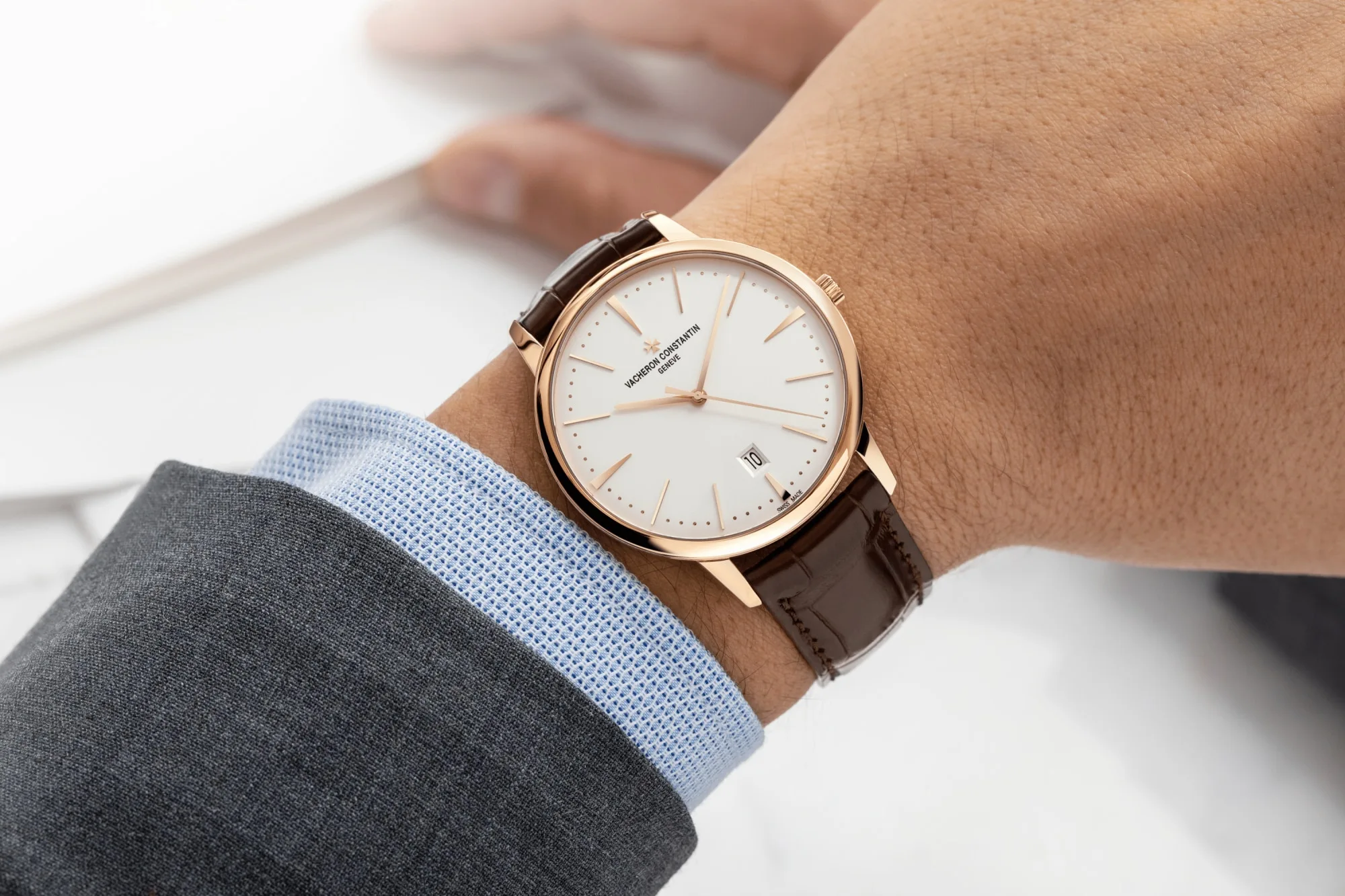 Vacheron Constantin heritage series 85180/000J-9231 watch - Image 4