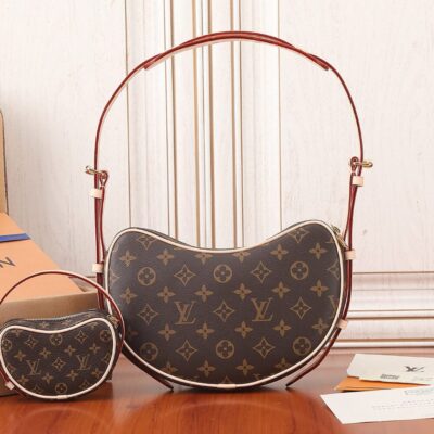 Alternative view of LV Croissant MM