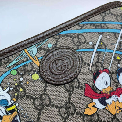 Alternative view of Disney x Gucci Donald Duck Cosmetic Case