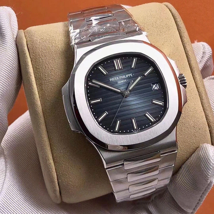 Patek Philippe Nautilus 5711/1A 010(AAAAA Version) - Image 3