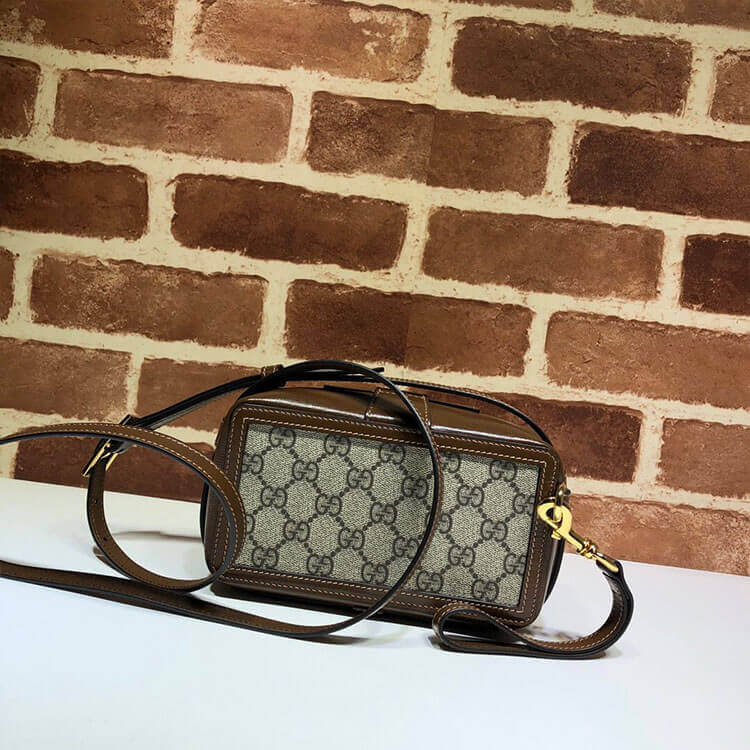 Gucci GG Mini Bag With Clasp Closure - Image 4