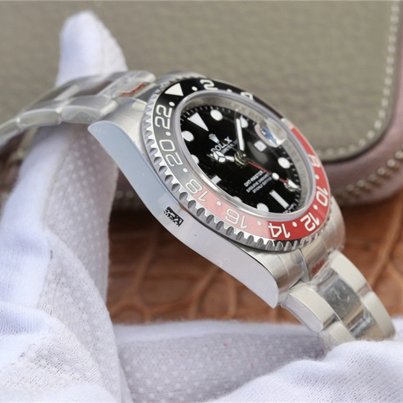 GMT MASTER 2 SILVER COKE 40MM 116719-BLRO - Image 9