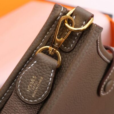 Alternative view of Hermes Evelyne 16