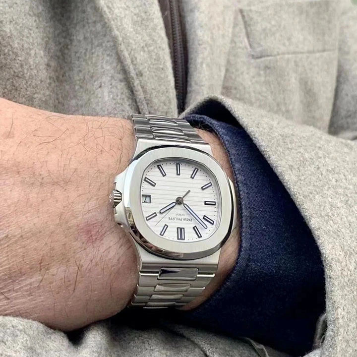 Patek Philippe Nautilus 5711/1A-011 - Image 2
