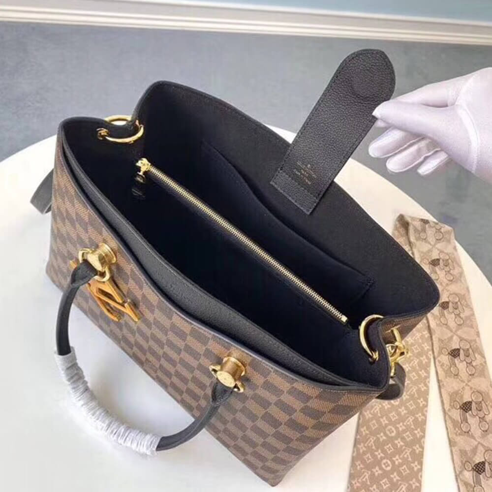 LV RIVERSIDE - Image 7