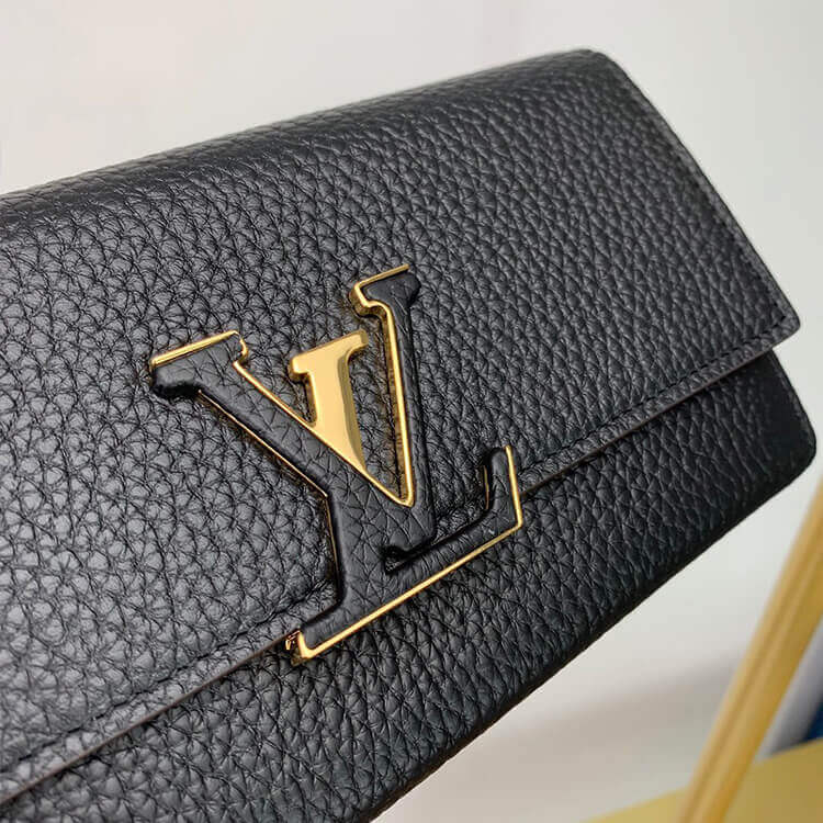 LV Capucines Wallet - Image 4