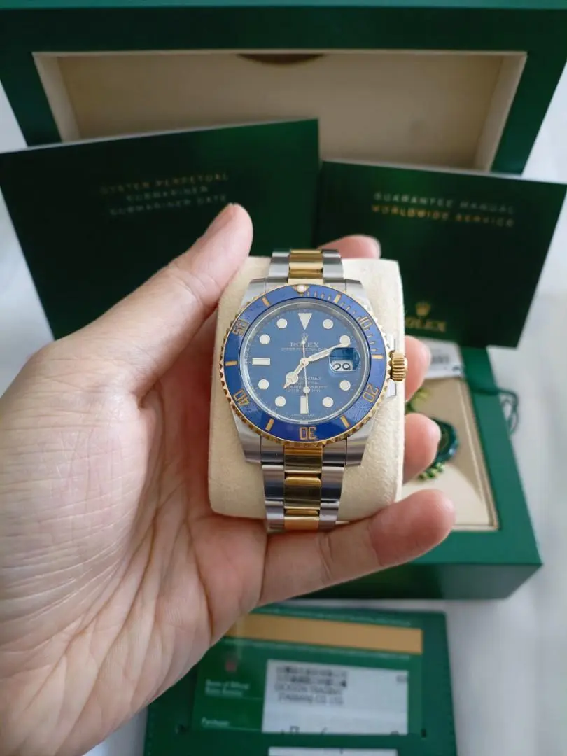 Rolex Submariner Series 116613LB-0003 - Image 4