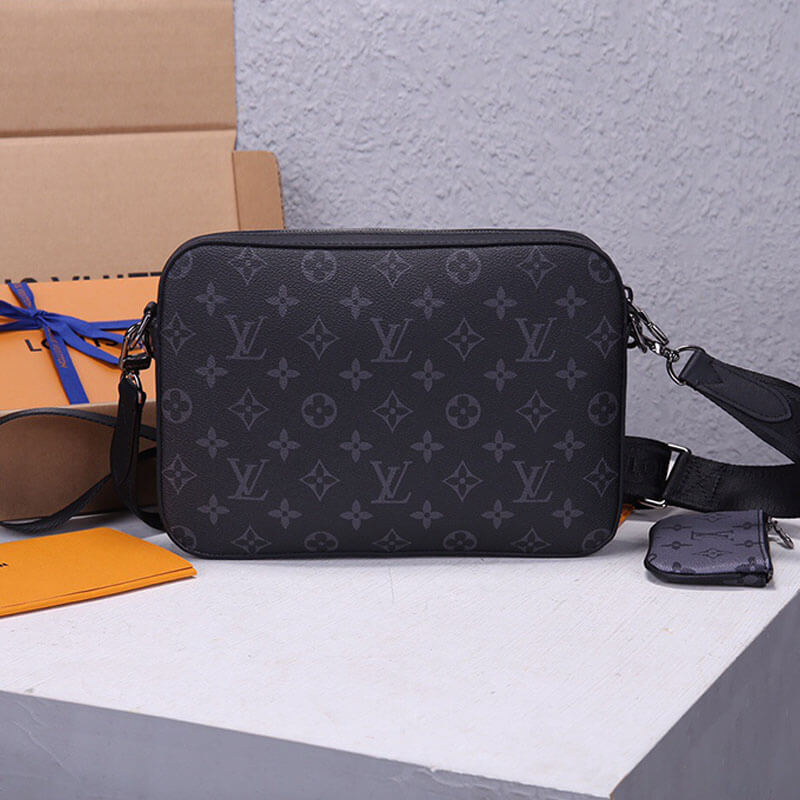 LV Trio Messenger Bag - Image 4