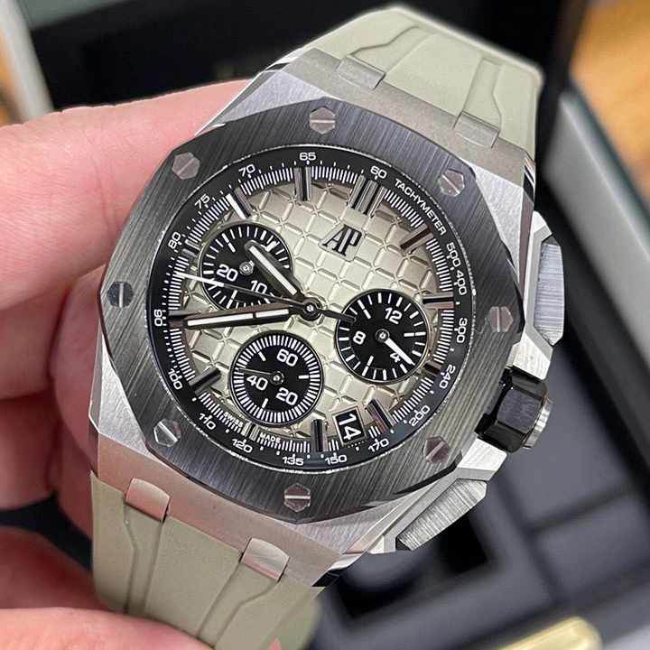 ROYAL OAK OFFSHORE SELFWINDING CHRONOGRAPH Ref. 26420SO.OO.A600CA.01(AAAAA version) - Image 4
