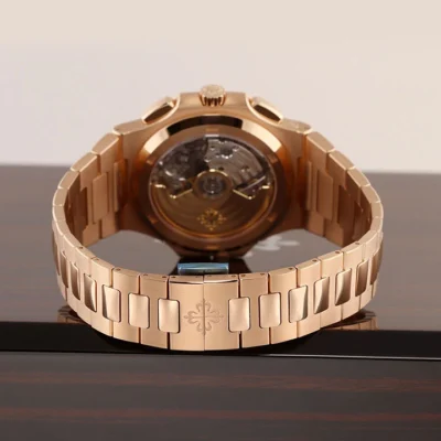 Alternative view of 5990/1R - Patek Philippe NAUTILUS