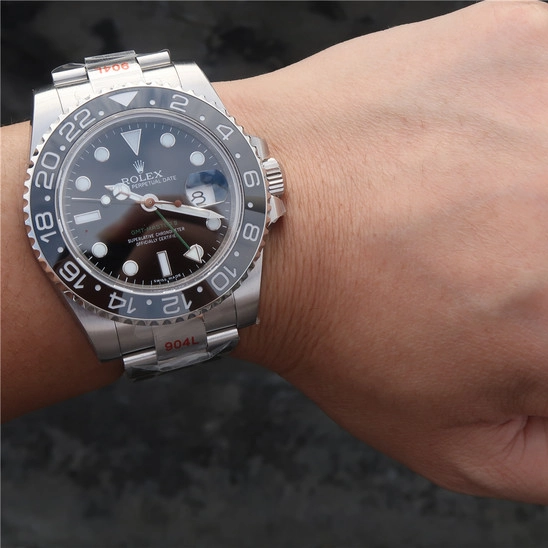 GMT MASTER 2 BLACK BEZEL MULTICOLOR SELECTION 40MM 116710LN-0001 - Image 12