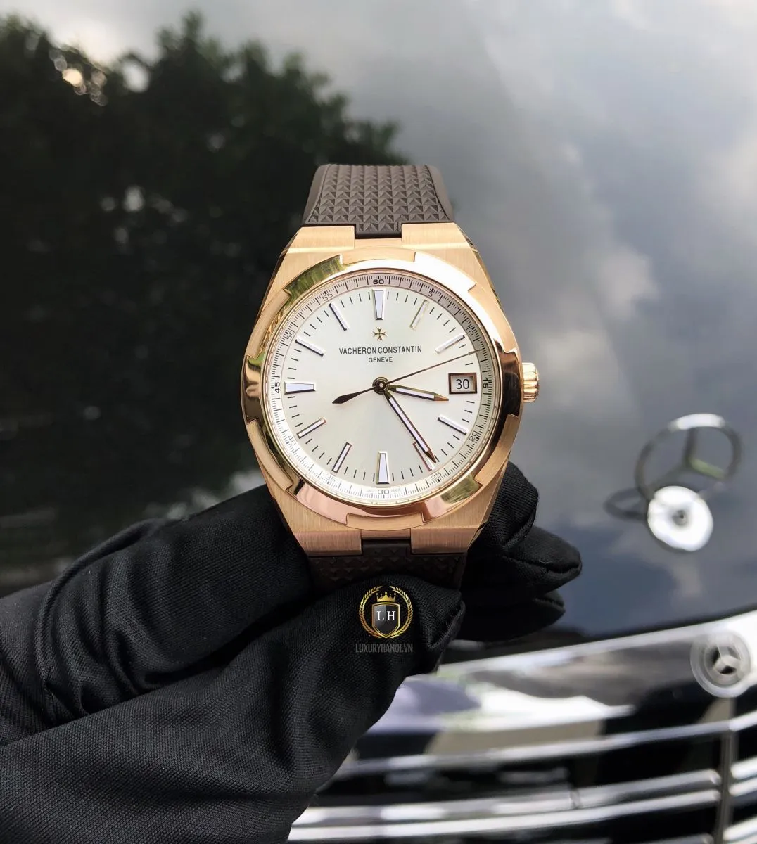 Vacheron Constantin Across the World Series 4500V/000R-B127 Watch - Image 11