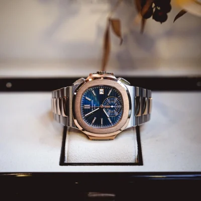 Alternative view of 5980/1AR Patek Philippe - NAUTILUS