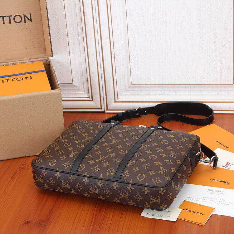 LV Porte-Documents Voyage PM - Image 7