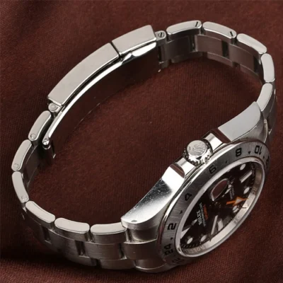 Alternative view of Rolex Oyster Perpetual Explorer II 226570 Series