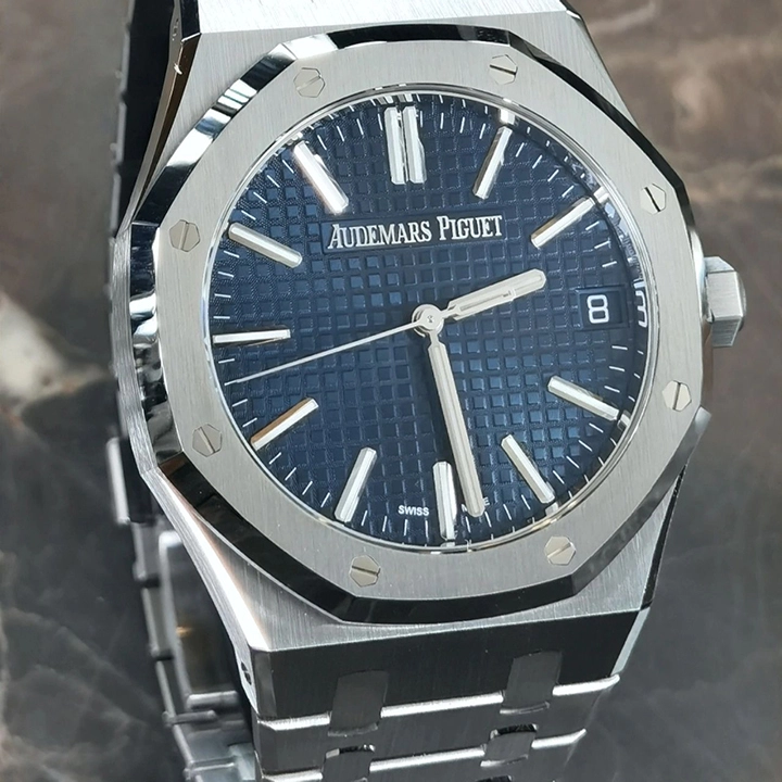 ROYAL OAK SERIES AUTOMATIC WINDING WATCH Ref. 15510ST.OO.1320ST.01(AAAAA Version) - Image 3