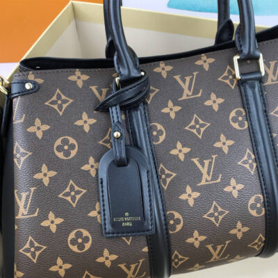 Alternative view of Louis Vuitton SOUFFLOT MM