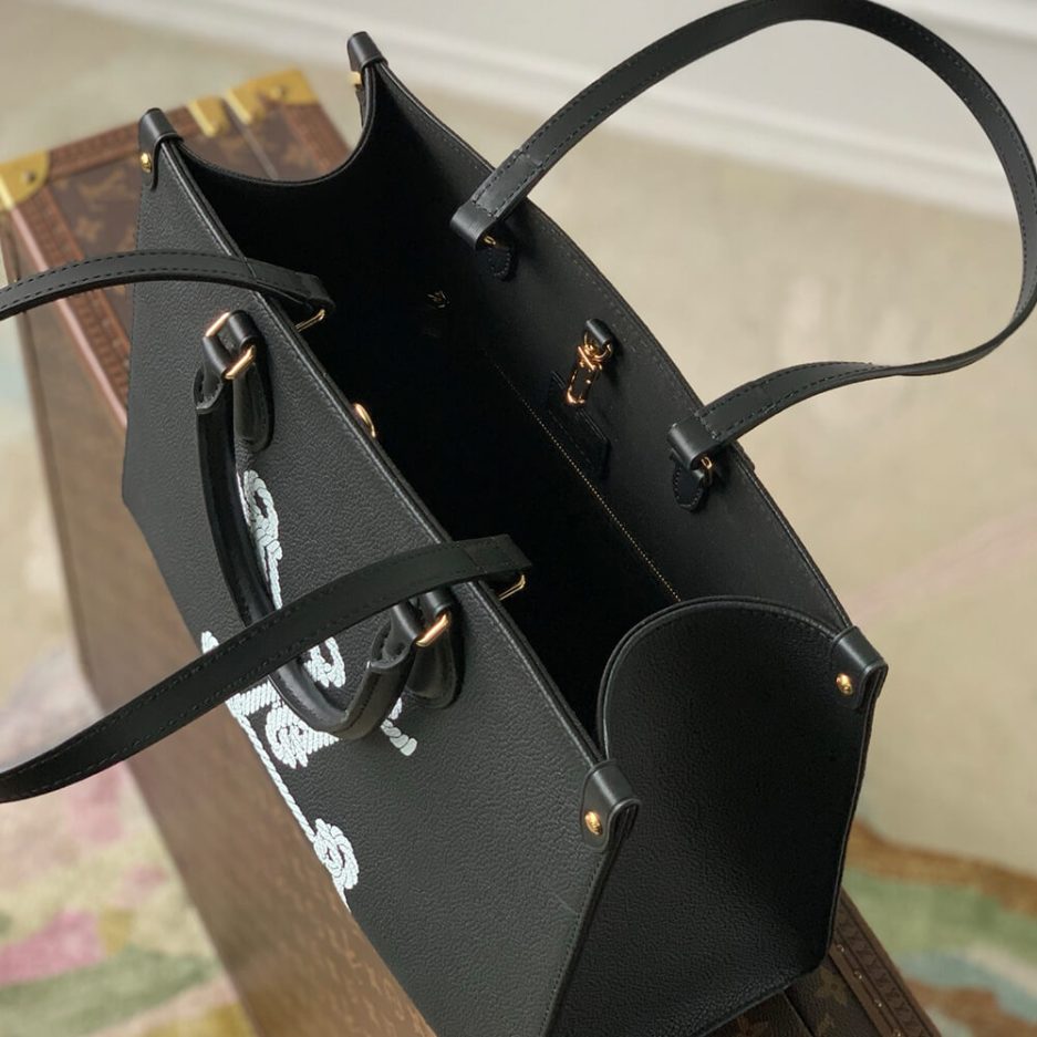 LV OnTheGo MM - Image 7
