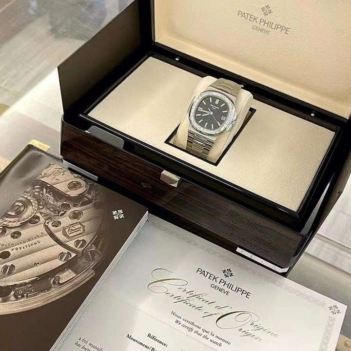 Patek Philippe Nautilus 5711/1300A-001(AAAAA Version) - Image 2