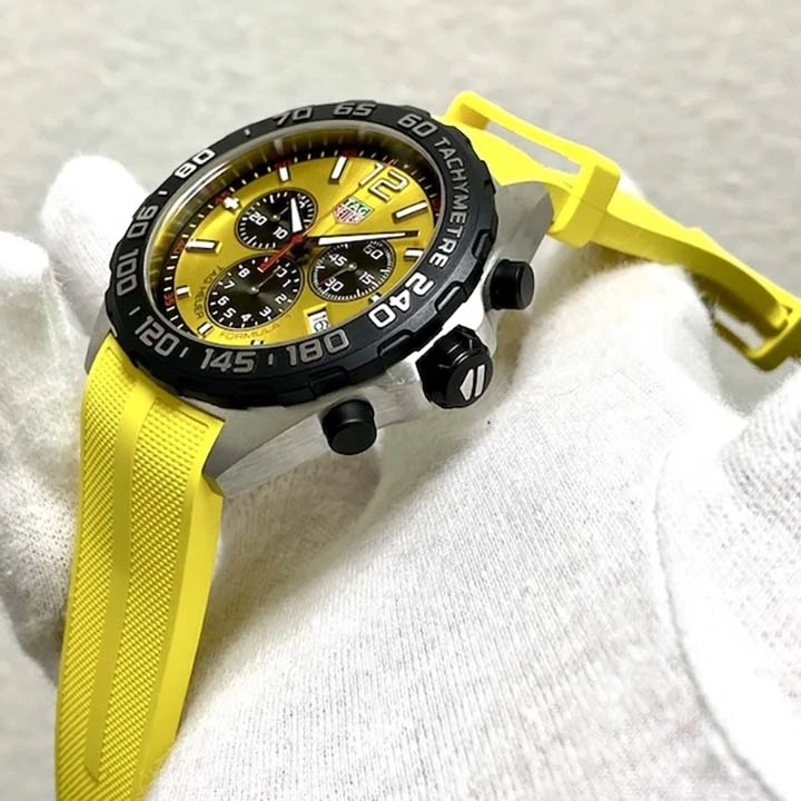 TAG HEUER FORMULA 1 Quartz Chronograph - Diameter 43 mm CAZ101AM.FT8054 - Image 2