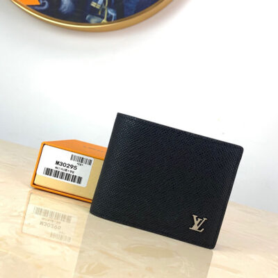 Alternative view of LV Multiple Wallet