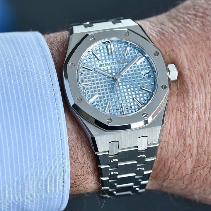ROYAL OAK SELFWINDING 50TH ANNIVERSARY Ref. 15550ST.OO.1356ST.04 - Image 2