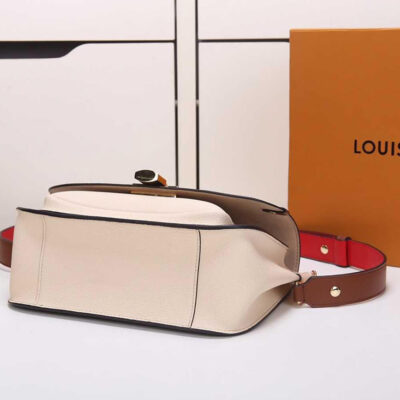 Alternative view of Louis Vuitton Vaugirard
