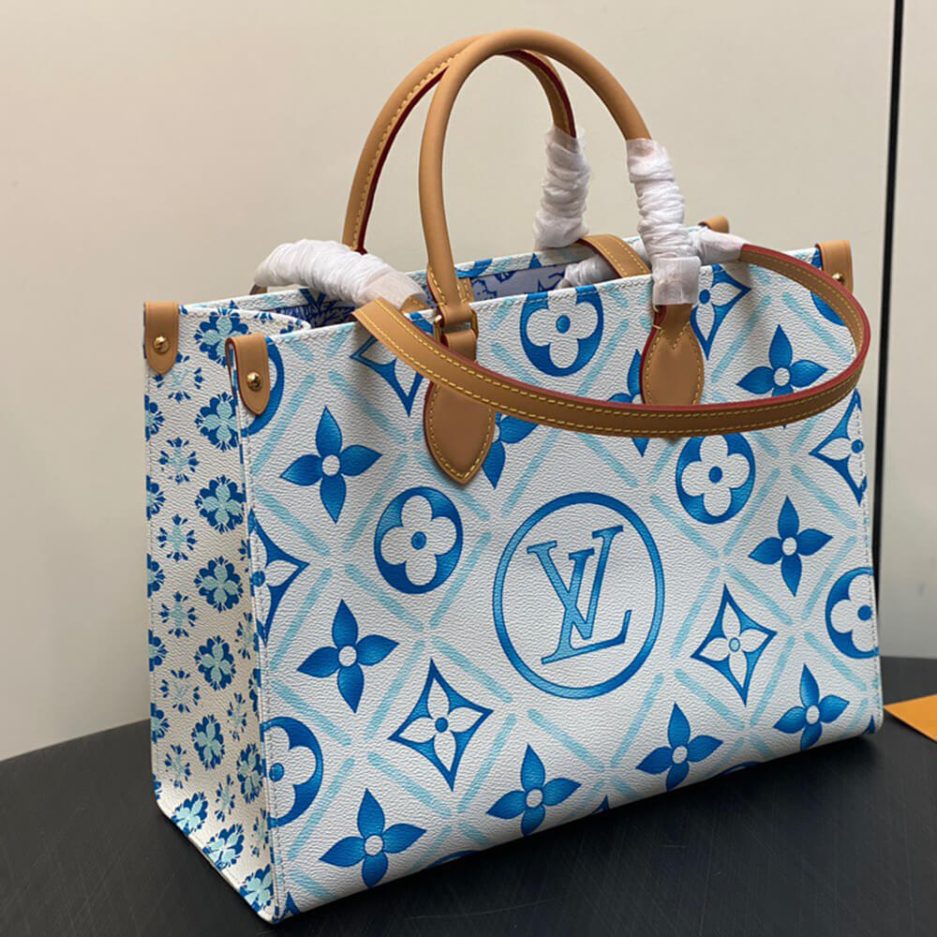 LV OnTheGo MM - Image 6