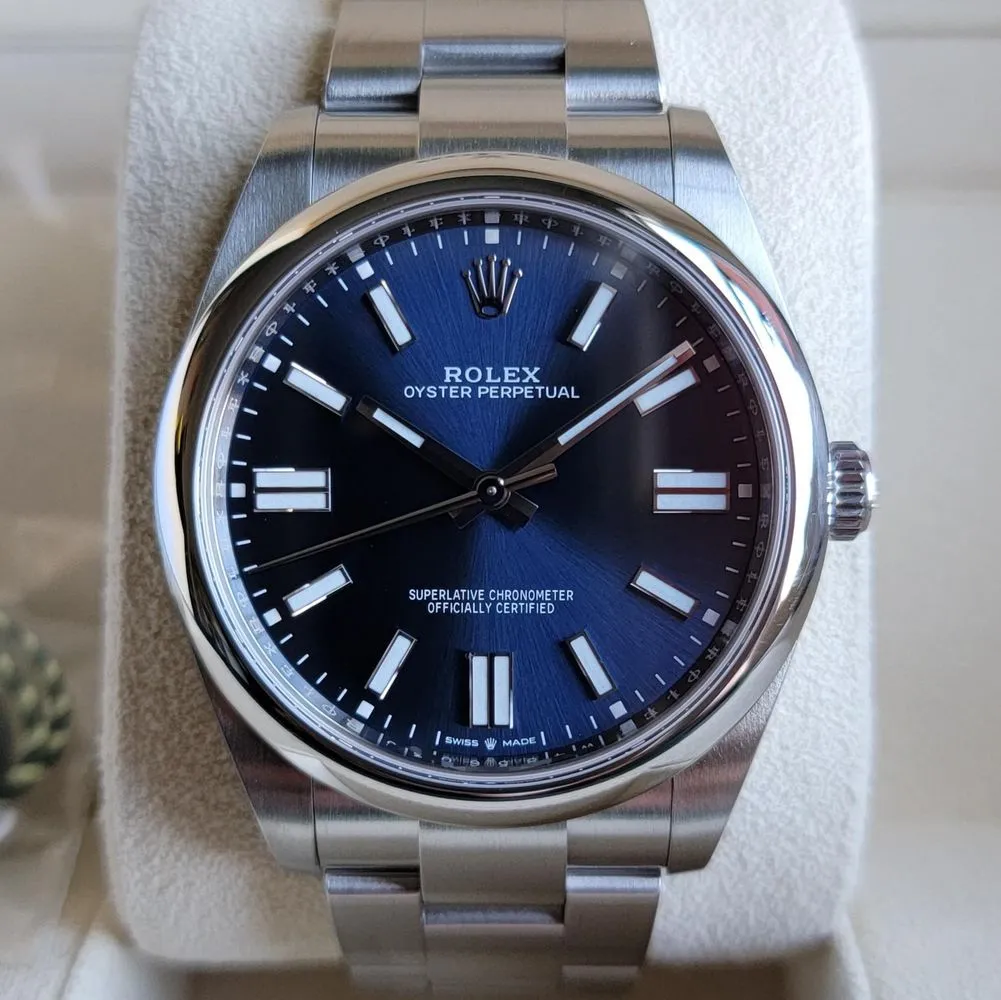 OYSTER PERPETUAL 124300 Series(Blue table) - Image 6