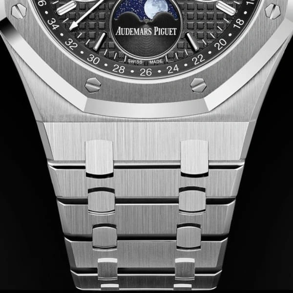 Royal Oak Perpetual Calendar Ref. # 26597PT.OO.1220PT.01 - Image 2