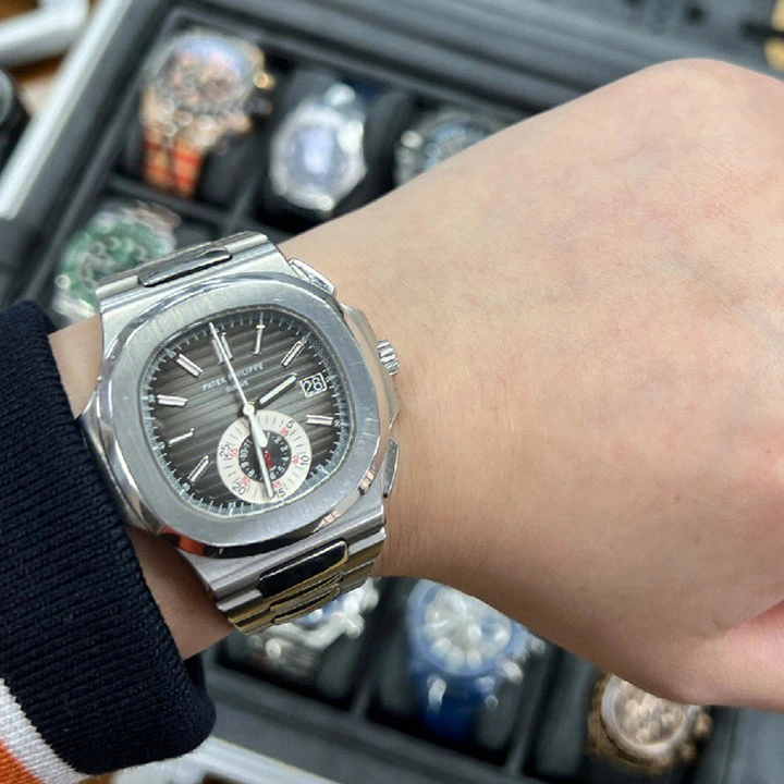 5980/1A-014 Patek Philippe- NAUTILUS - Image 6