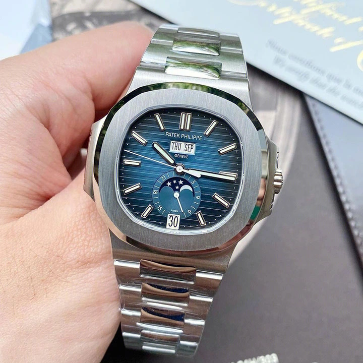 5726/1A Patek Philippe- NAUTILUS (AAAAA clone) - Image 11