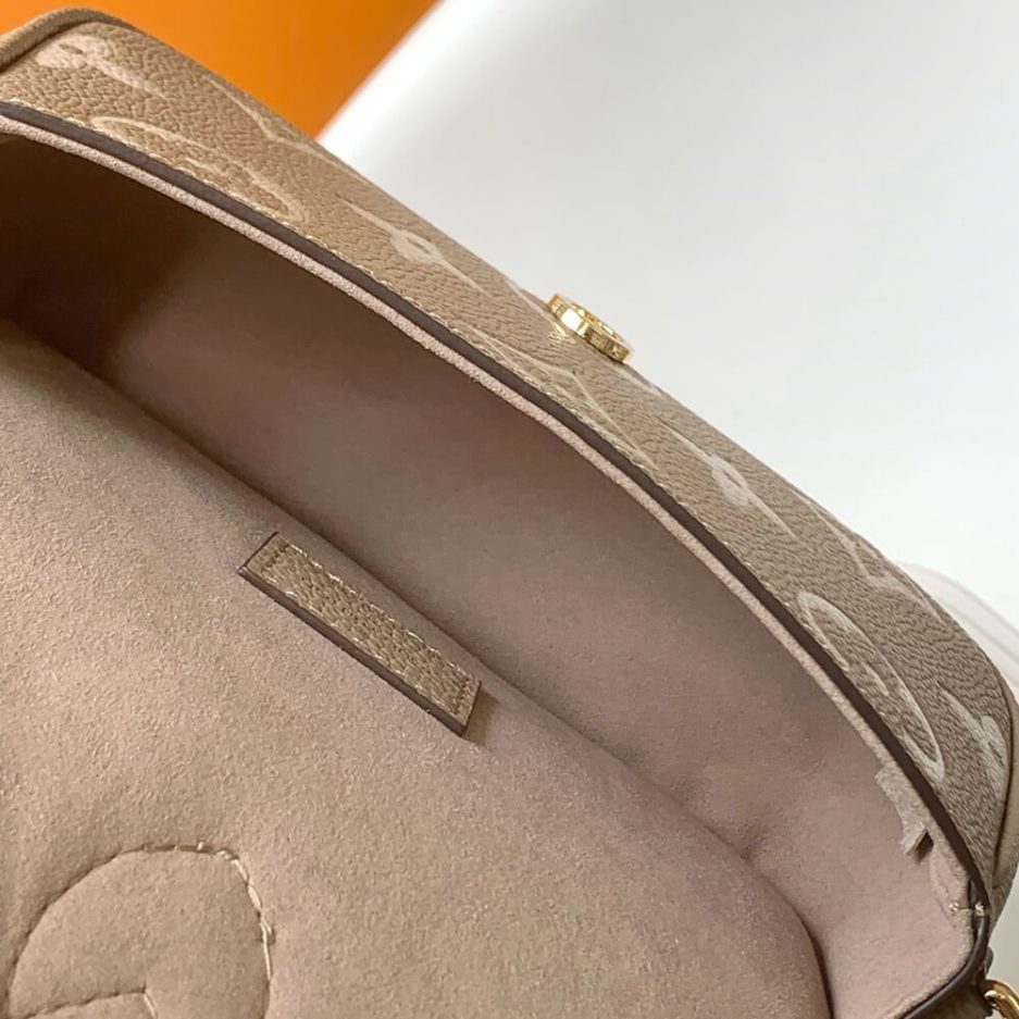 LV Nano Diane - Image 5