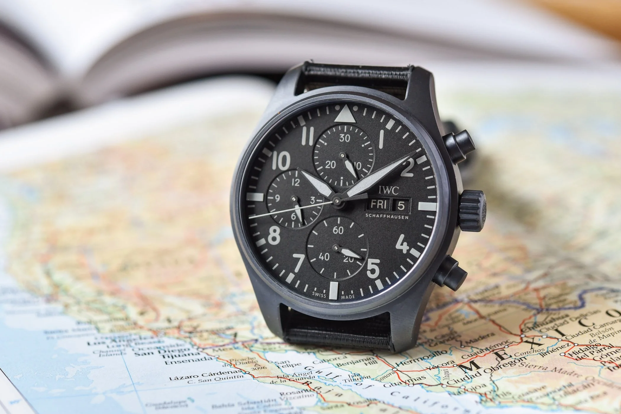 IWC pilot series IW388106 watch - Image 3